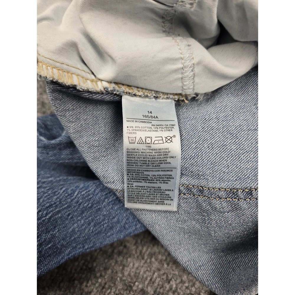 Old Navy Womens 14 Blue Denim Rolled Mid-Rise Wow Boyfriend Ankle Jeans NWT#1109 - Picture 3 of 10